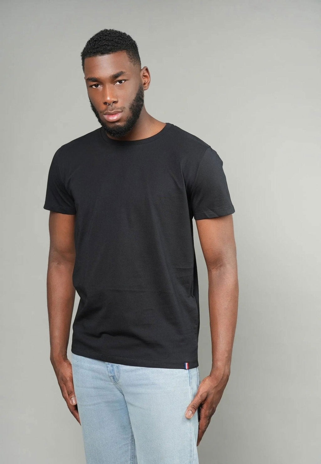 T-shirt Made in France: Qualité et élégance pour toutes les occasions - NGSHOP-ONE